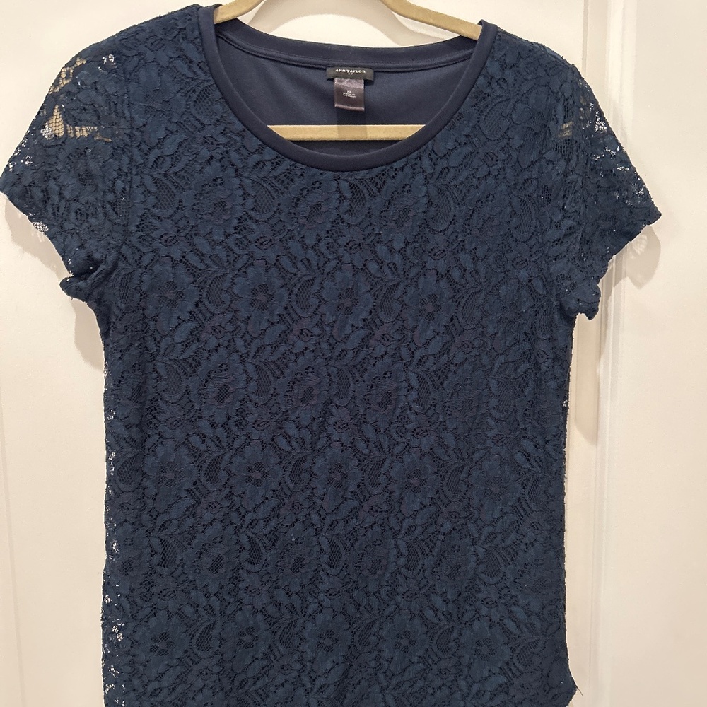 Ann Taylor Navy Blue short sleeved lined Lace top